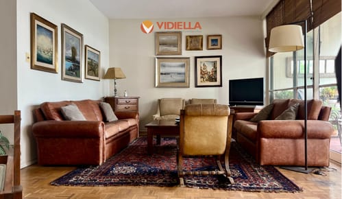 Venta de  Apartamento de 3 Dormitorios y servicio completo, en Tres Cruces, Montevideo