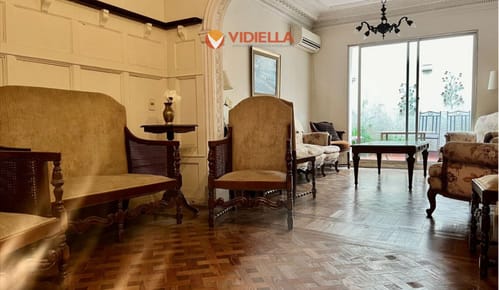 Venta Casa en Pocitos |4 Dormitorios, 3 Baños, Patio y Garaje