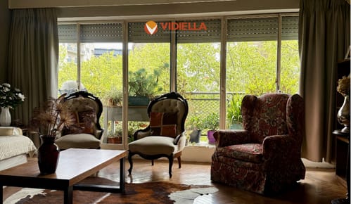 VENTA APARTAMENTO 2 DORMITORIOS, SERVICIO, TERRAZA Y GARAJE | CENTRO