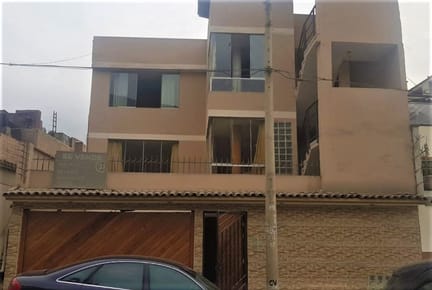 LA MOLINA VENDO DPTO. BELLO 1ER PISO 180M2 $179MIL DOLARES, VISTA CALLE.