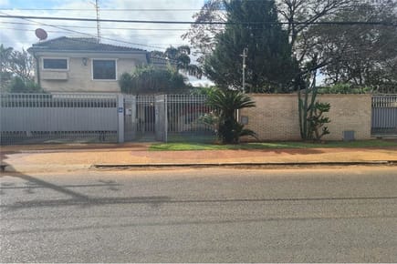 VENDO CASA EN JARDIN DE ORO ZONA PLAZA MADERO