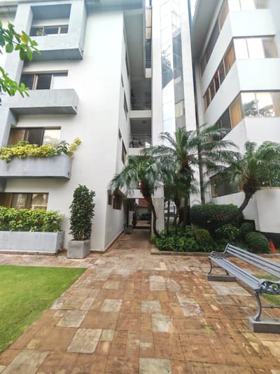 Departamento Amplio En Alquiler