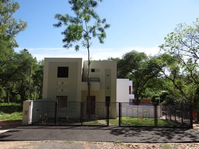 VENDO CASA EN LUQUE