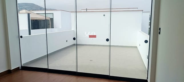 CASA ESTRENO EN CONDOMINIO SURCO