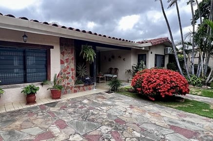 Casa en venta zona norte