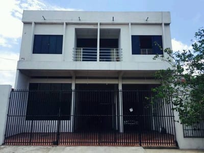 CASA EN VENTA EXCELENTE UBICACIÓN URBANA