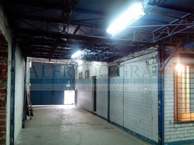 Local Comercial Alquiler Av. Tomas Marsano  - Santiago De Surco