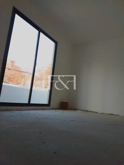 Venta, Duplex 3 Dormitorios, Patio Con Parrillero. Tres Cruces