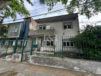 Venta Casa 5 Dorm. Barbacoa, Jardin Y Garage En Brazo Oriental