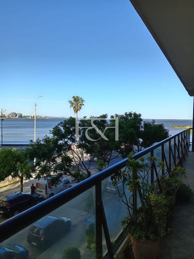 Venta Apartamento 3 Dorm. Estufa A Leña En Punta Carretas