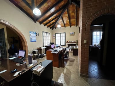 VENDO CASA EN LAMBARE 