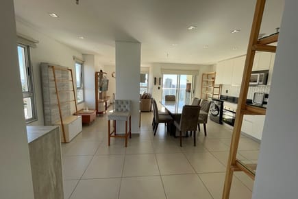 Departamento-Alquiler-Avenida dr molas lopez, Las Lomas (Carmelitas), Asunción