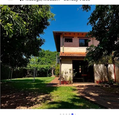 Vendo Hermosa Casa de 2 plantas en el Barrio San Jose _ San Lorenzo