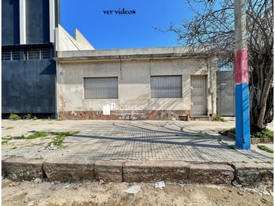 AL2351 venta casa ph 2 dorm Jacinto Vera patio