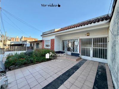 VA2362/P venta casa 2 dorm Prado Norte garaje/fondo