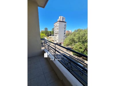 v440 alquiler apto 2 dorm Pocitos c/balcon y amueblado