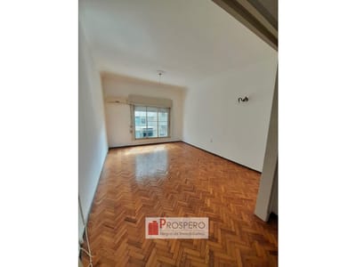 1344 Venta apto c/renta 2dorm con garage Tres Cruces