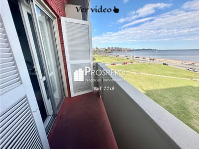 VA2217/1 Venta Apto 2dorm Ciudad Vieja Vistas al Mar Balcón