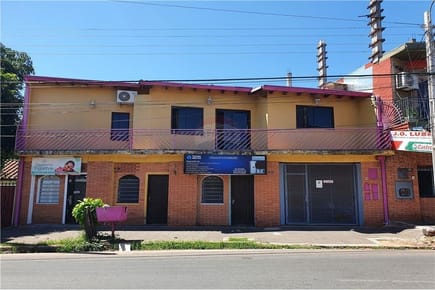 Vendo amplia casa en San Lorenzo