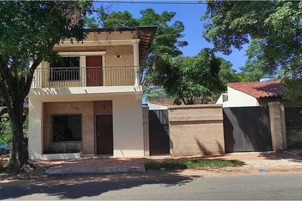 VENDO CADA DE 2 PLANTAS A ESTRENAR EN FERNANDO ZONA SUR B° ITA KA'AGUY