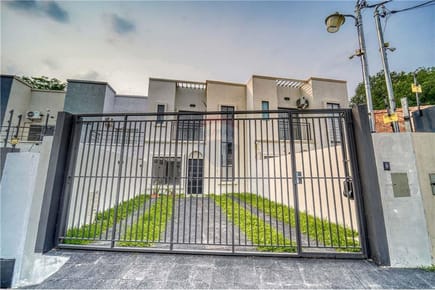 Vendo duplex en Lambare zona SEK