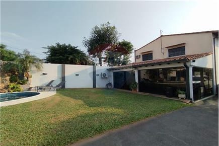 vendo casa con piscina en fernando de la mora