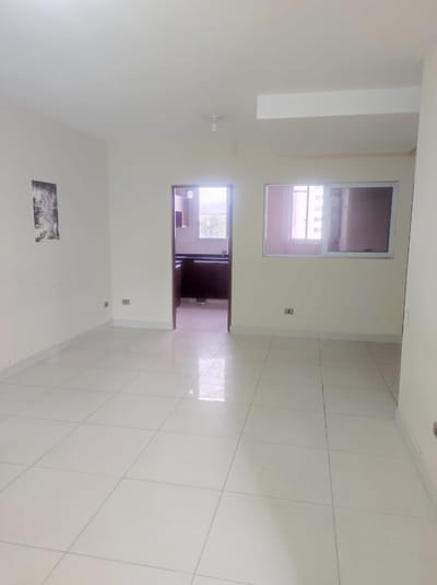 Excelente Ubicación, Alquiler Departamento