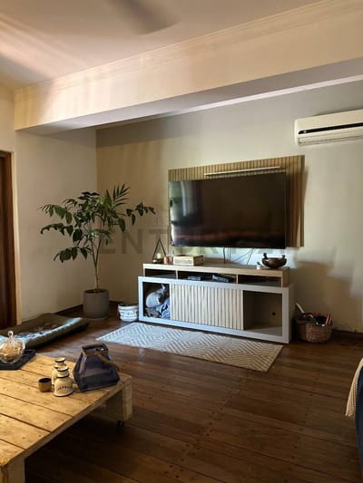 En Venta Casa con departamento B° Mariscal López. Fray Luis De Granada