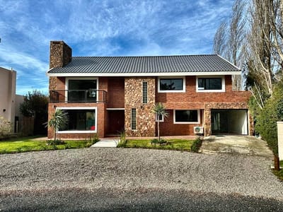 Casa 4 Dorm. Con Piscina En Barrio Privado Le Residence, Punta Del Este
