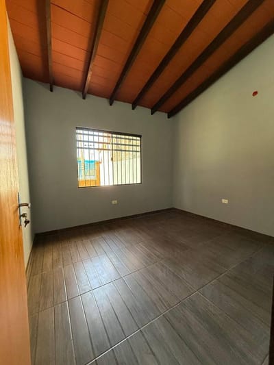 Casa en Venta – Barrio Virgen de Fátima, San Lorenzo