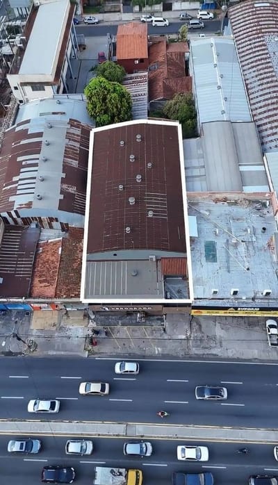 Local Comercial en Venta sobre Av. Eusebio Ayala, Barrio Mburicao