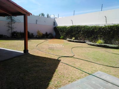 Lujosa Casa! en Residencial Exclusiva de Cerro Colorado 610 m²