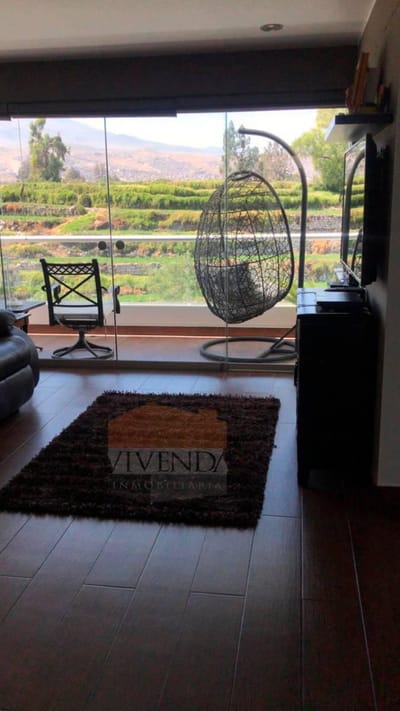 Hermoso y Amplio Pent House! Tipo Duplex 240 m² en Cayma