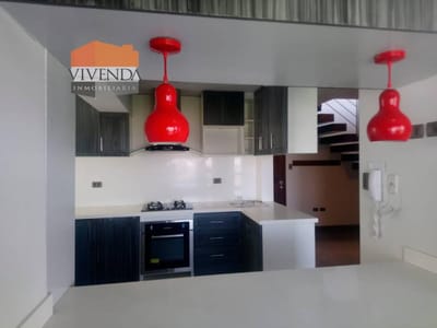 Vendo Moderno y Lindo Dpto Triplex en Urb. Privada Cayma
