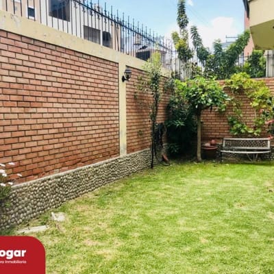 ALQUILO AMPLIA CASA EN URB. PRIVADA DE CAYMA