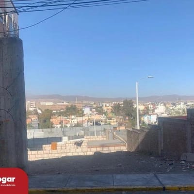 VENTA DE TERRENO CON EXCELENTE VISTA EN UMACOLLO - AREQUIPA