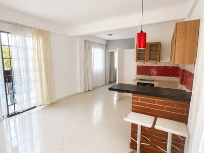 VENDO CASA CON VISTA AL RIO 