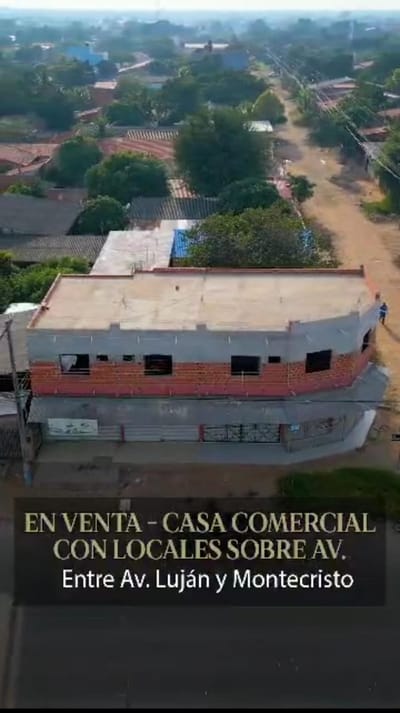 CASA COMERCILA EN VENTA