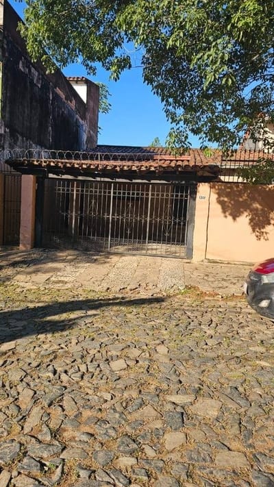 CASA EN VENTA — BARRIO VIRGEN DEL HUERTO