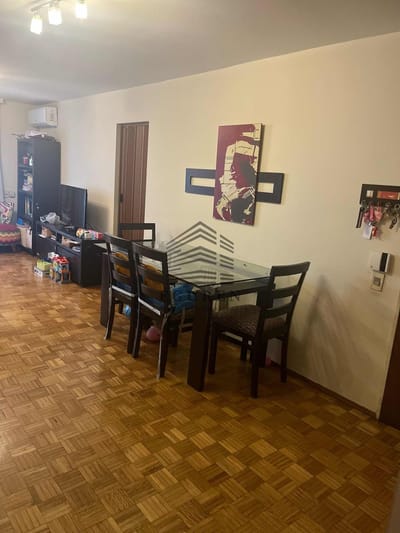VENTA CASA 2 DORMITORIOS Y COCHERA. CORDON