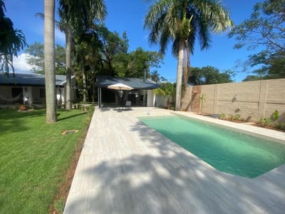 SAN BERNARDINO, BARRIO SANTA ROSALINA, EN VENTA, CASA REFORMADA A NUEVA. 