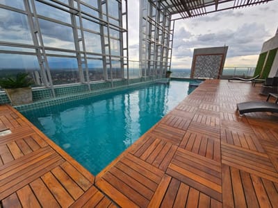 EN VENTA - SEMIPISO EN EDIFICIO MIRANDA