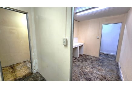Depósito Comercial 310 m2 cubiertos - Z/ Mercado 4