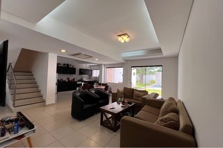 Vendo dúplex de 3hab en Primer barrio de Luque