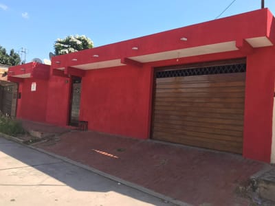 CASA 3 PASOS AL FRENTE