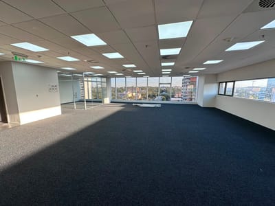 EN ALQUILER OFICINA CORPORATIVA - TORRE LAS AMERICAS