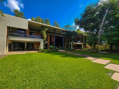 MAGNÍFICA E IMPONENTE RESIDENCIA DE LUJO DE 1.988 M2 EN VENTA.