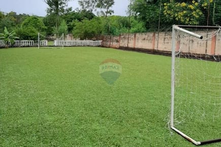 Vendo casa quinta en Itauguá