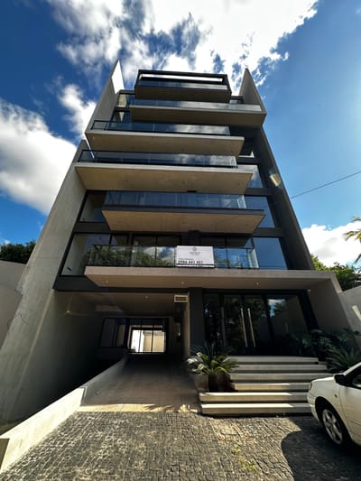 Alquiler de Exclusivo Penthouse en Edificio Fontanka