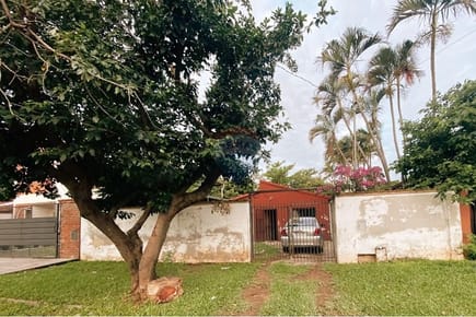 Casa en venta – Luque, Laurelty